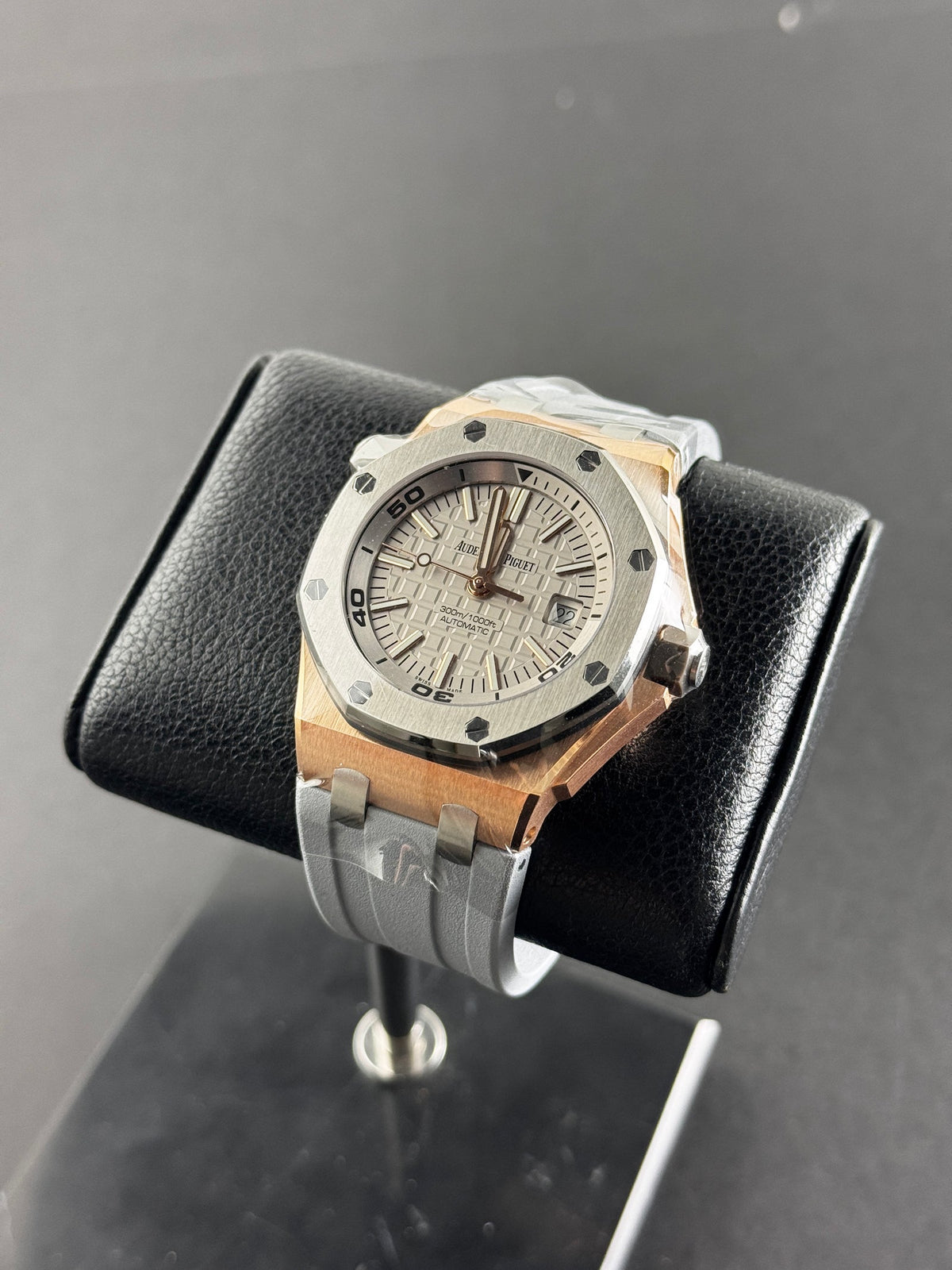 Audemars Piguet Royal Oak Offshore Diver Japan Edition in rose gold and steel with a white Méga Tapisserie dial and grey rubber strap