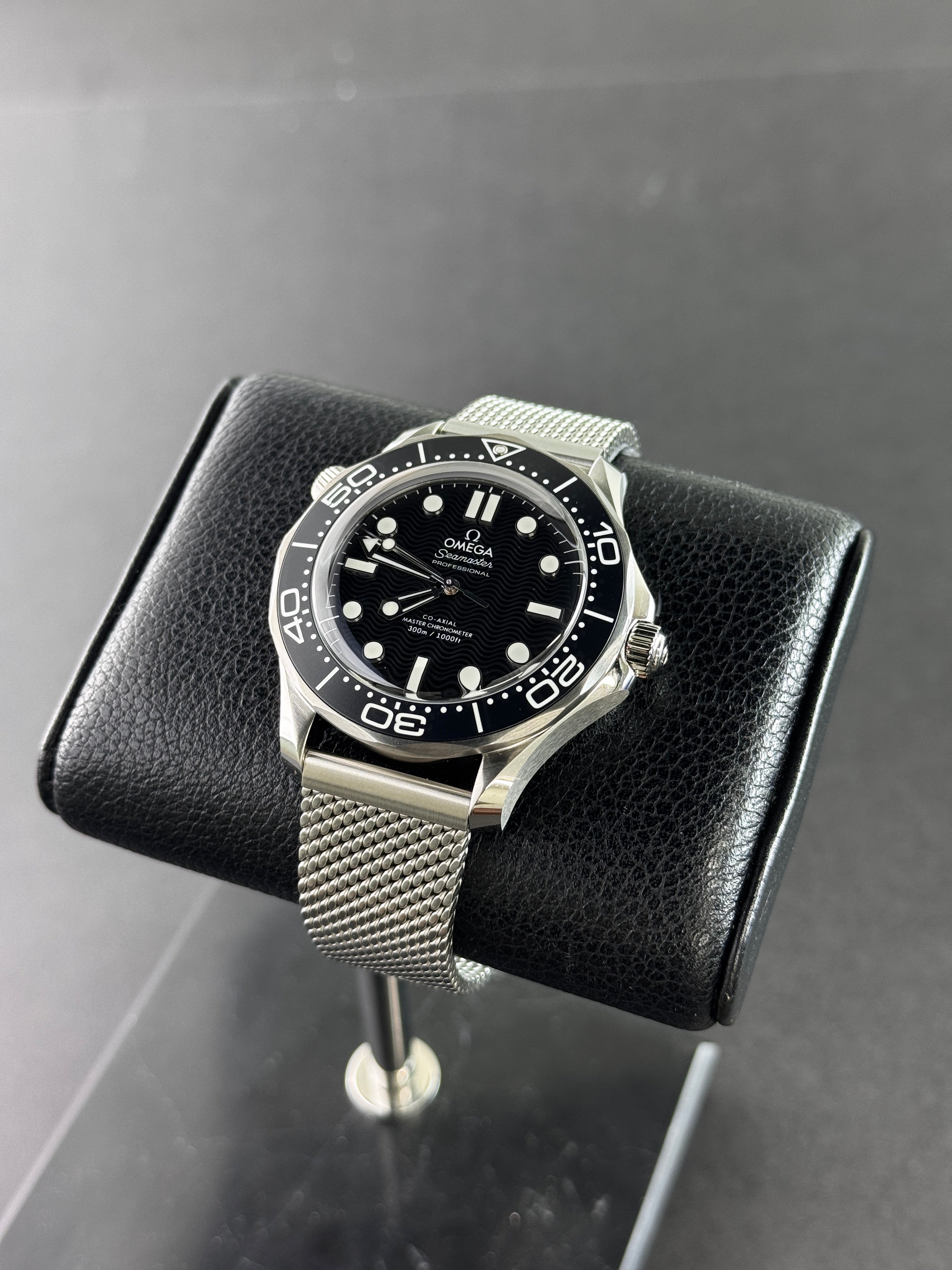 Omega Seamaster 300 Diver Black