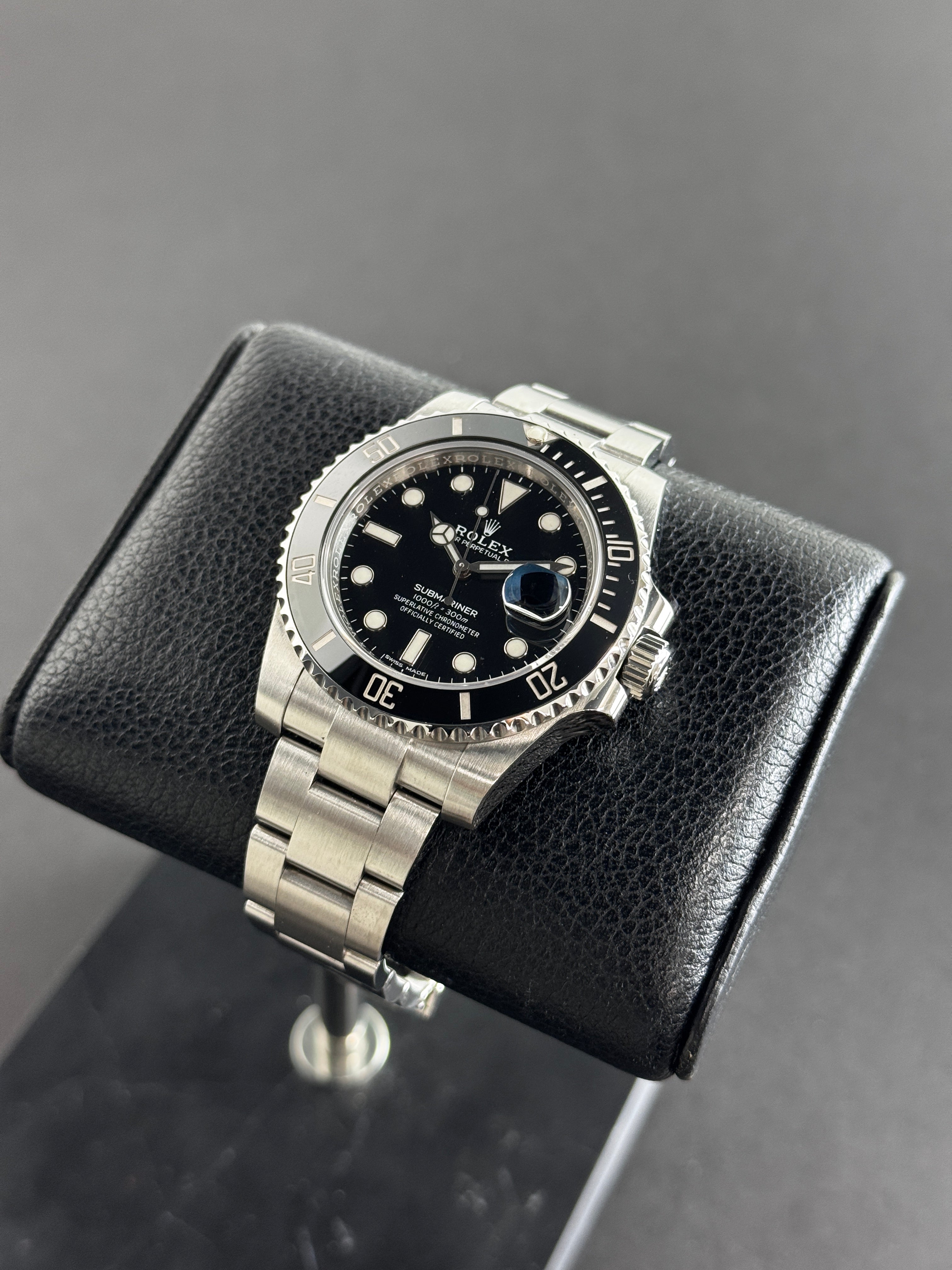 Rolex Submariner Date