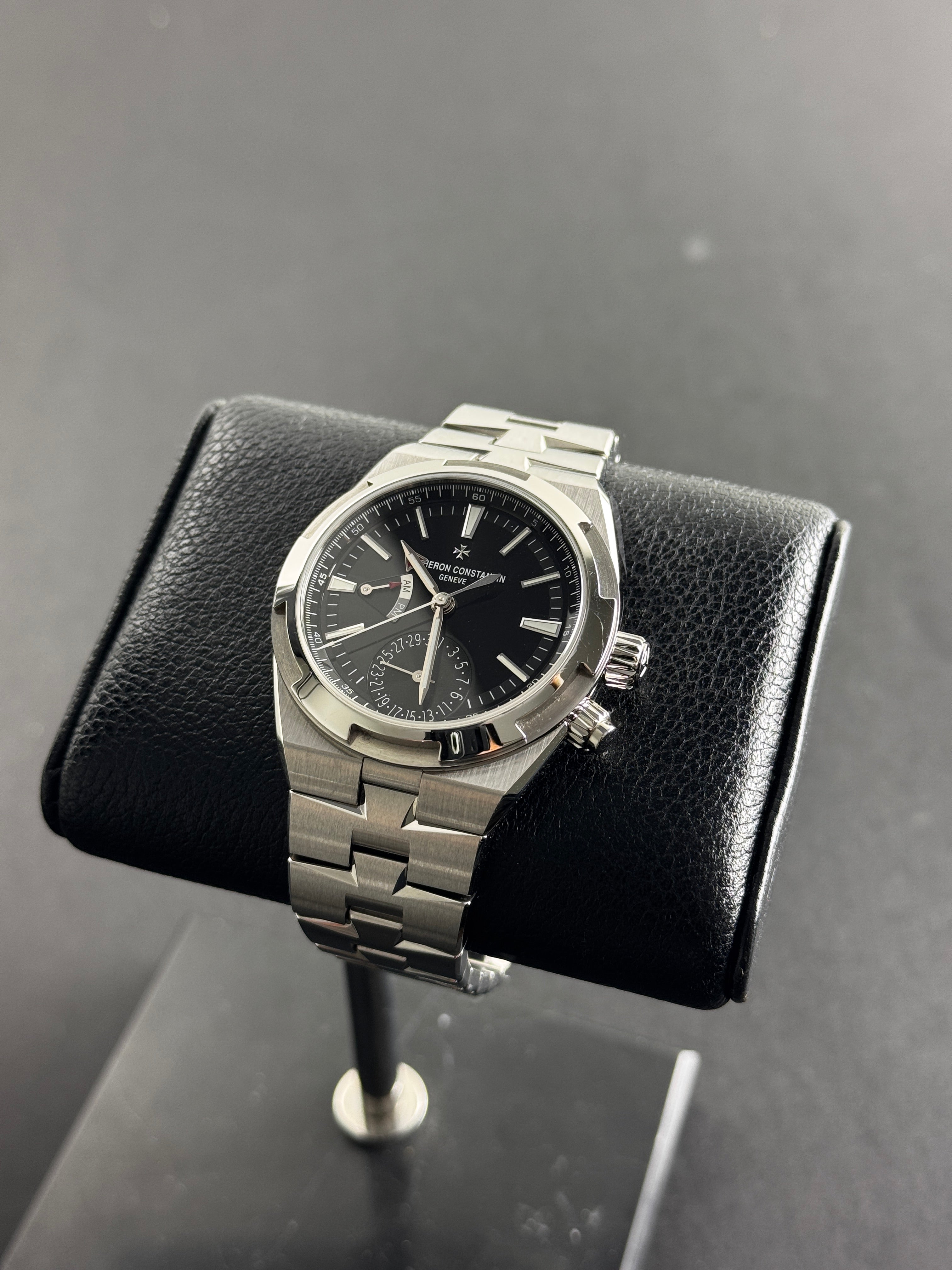 Vacheron Constantin Overseas GMT