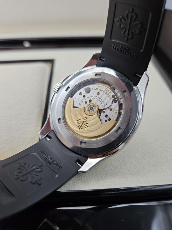 Patek Phillipe Aquanaut – Image 3