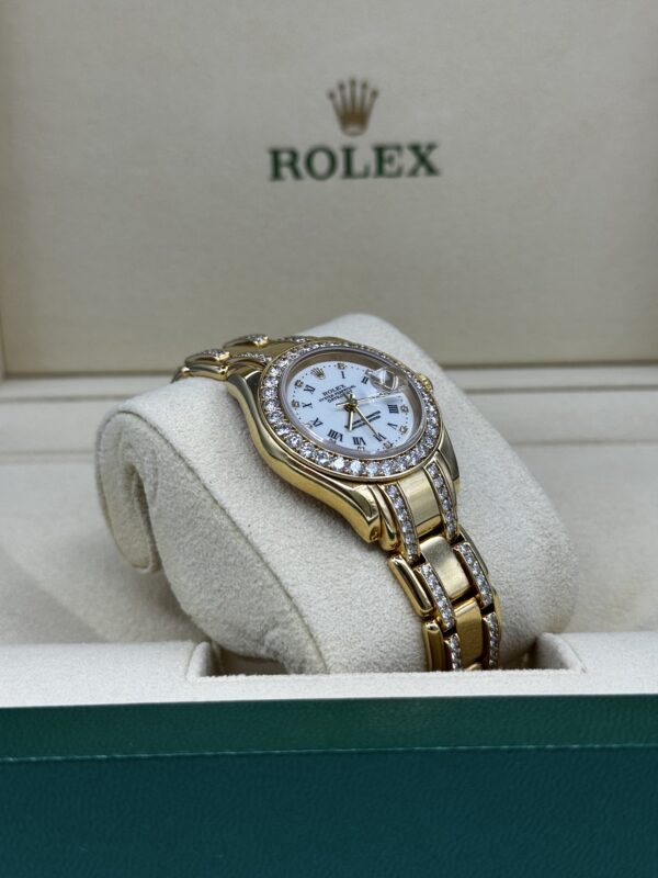 Rolex Pearl Master Lady Yellow Gold 69298 – Image 3