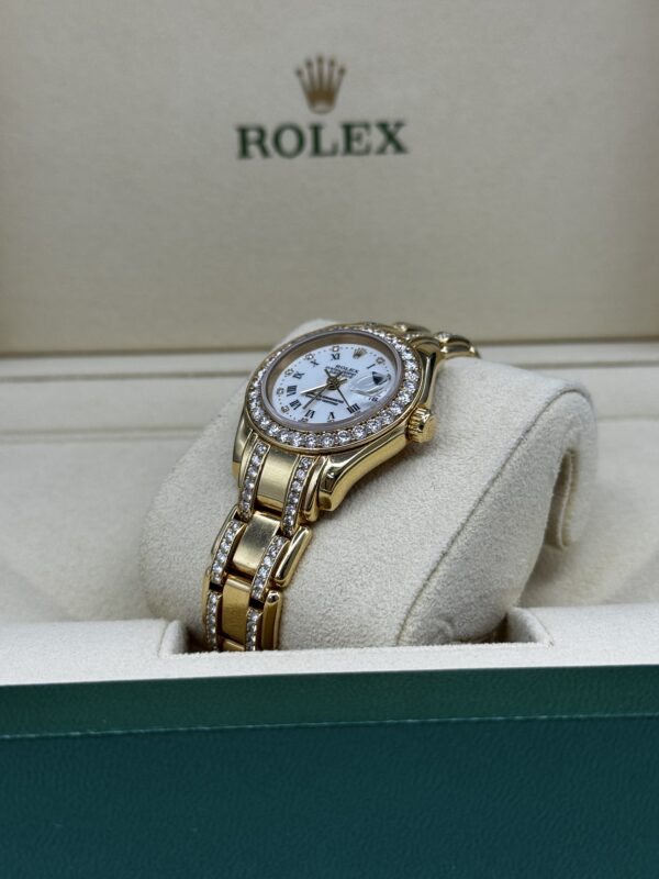 Rolex Pearl Master Lady Yellow Gold 69298 – Image 2