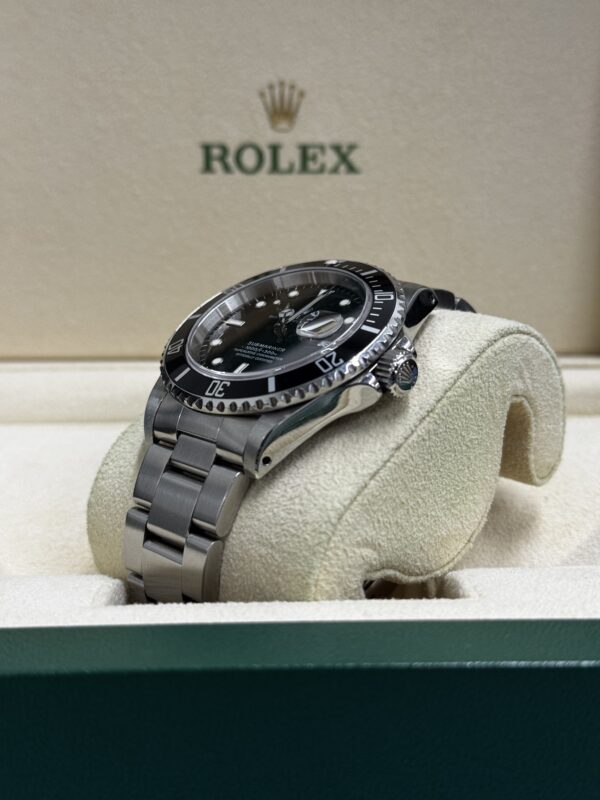 Rolex Submariner black Date 16610 WITH HOLES – Image 3