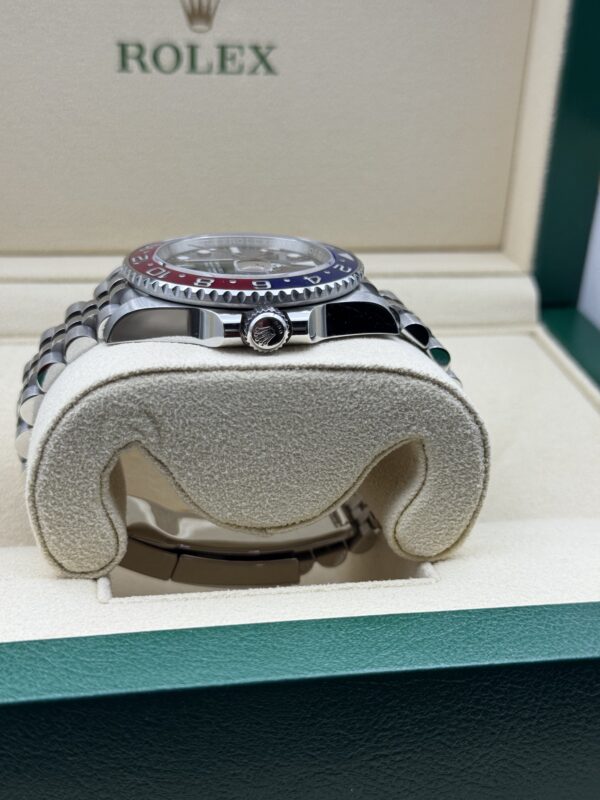 Rolex GMTII Pepsi 2020 – Image 4