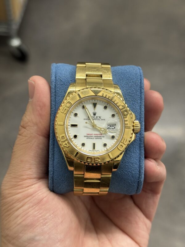 Rolex Yacht Master 40 Yellow Gold NAKED – Image 3
