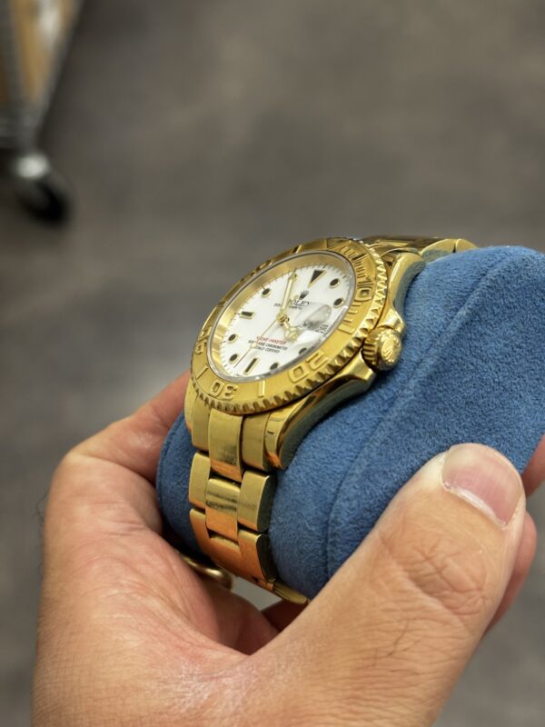 Rolex Yacht Master 40 Yellow Gold NAKED – Image 10