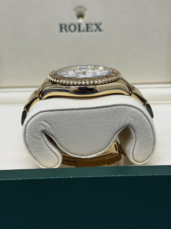 Rolex Yacht Master 40 Yellow Gold - Image 4