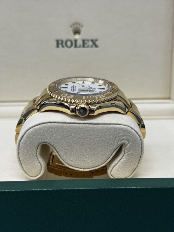 Rolex Yacht Master 40 Yellow Gold - Image 7