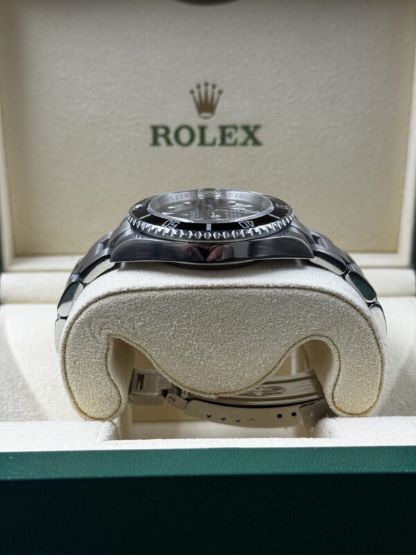 Rolex Submariner Date - 16610 – Image 4