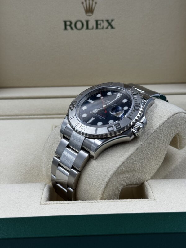 Rolex Yacht-Master 40 Blue SS - 116622 – Image 6