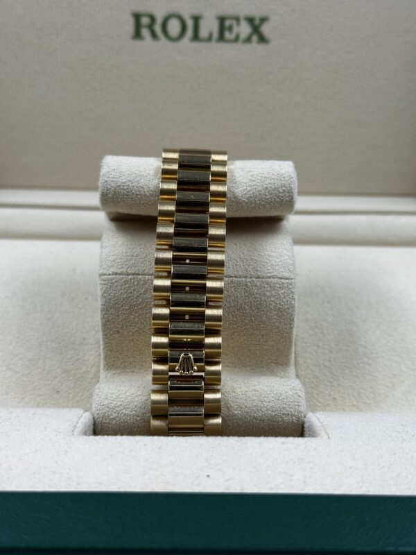 Rolex Day Date 36mm Yellow Gold - Image 3