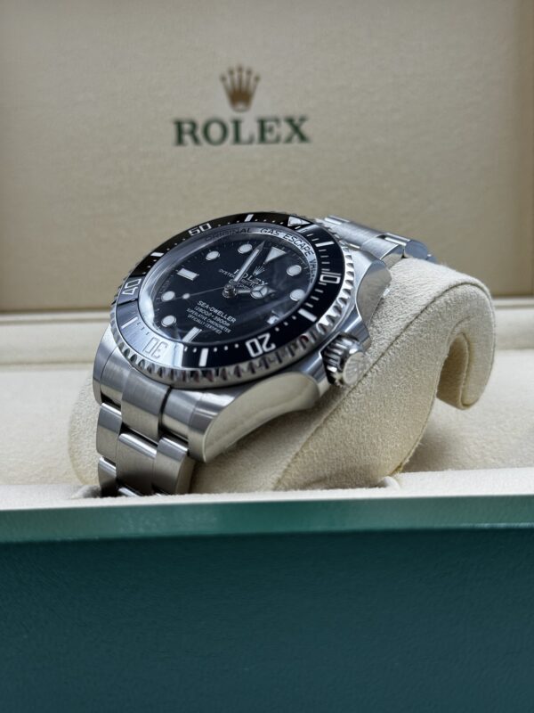Rolex Sea Dweller - 126660 – Image 3
