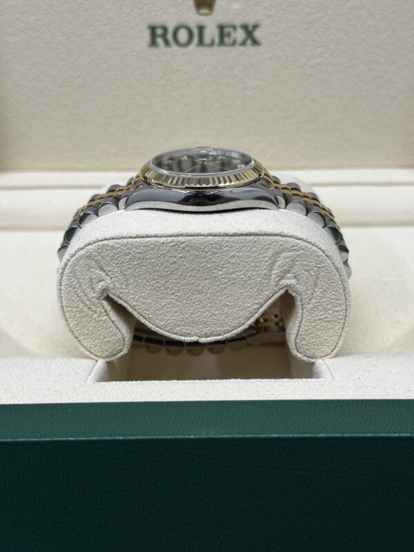 Rolex Datejust 31mm Taupe/Grey Diamond Dial – Image 2