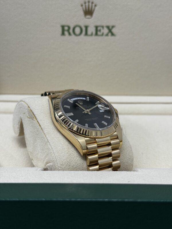Rolex Day Date 40 Yellow Gold Black Baguette – Image 5