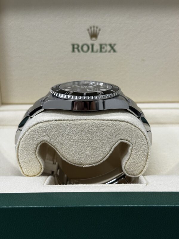 Rolex Submariner Date - 126610ln – Image 3