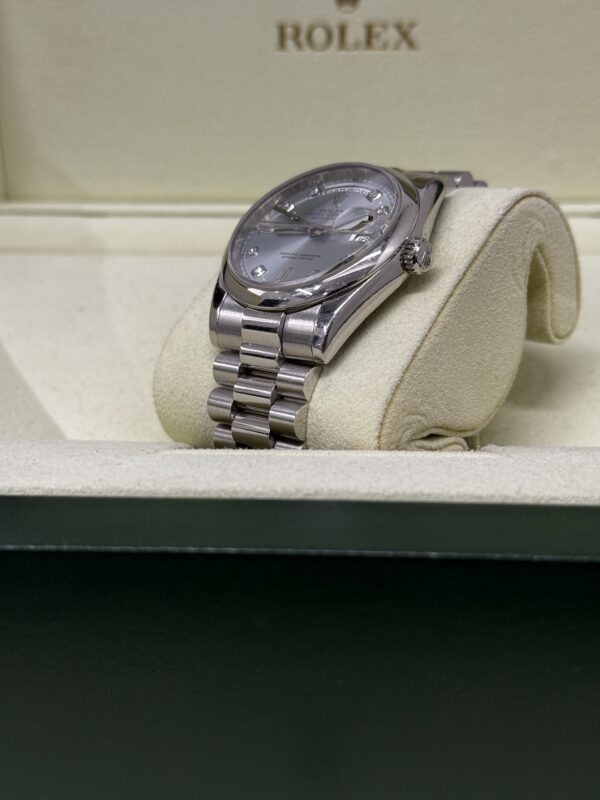 Rolex Day Date 36 Platinum 6 screws – Image 7
