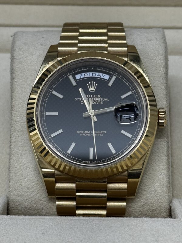 Rolex Day Date 40 Black Motif – Image 2