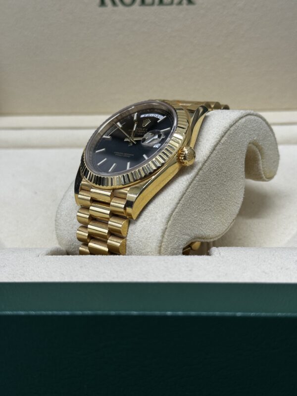 Rolex Day Date 40 Black Motif – Image 4