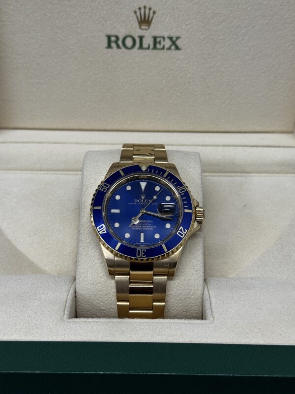 Rolex Submariner Date 18kt Yellow Gold Blue – Image 2