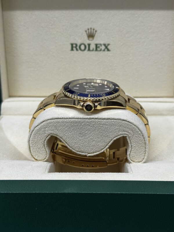 Rolex Submariner Date 18kt Yellow Gold Blue – Image 7