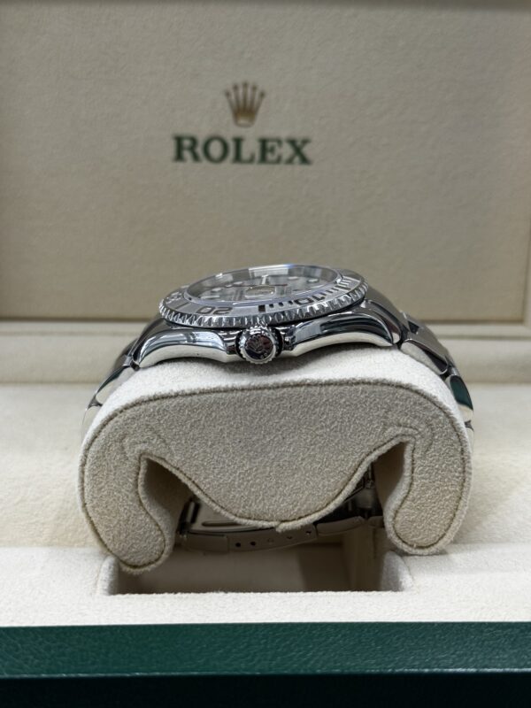 Rolex Yacht Master 40 Platinum Dial – Image 5