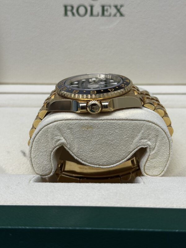Rolex GMT Master II Full Gold Bruce Wayne – Image 7