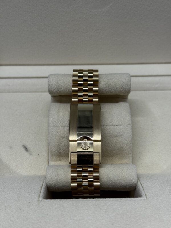 Rolex GMT Master II Full Gold Bruce Wayne – Image 5