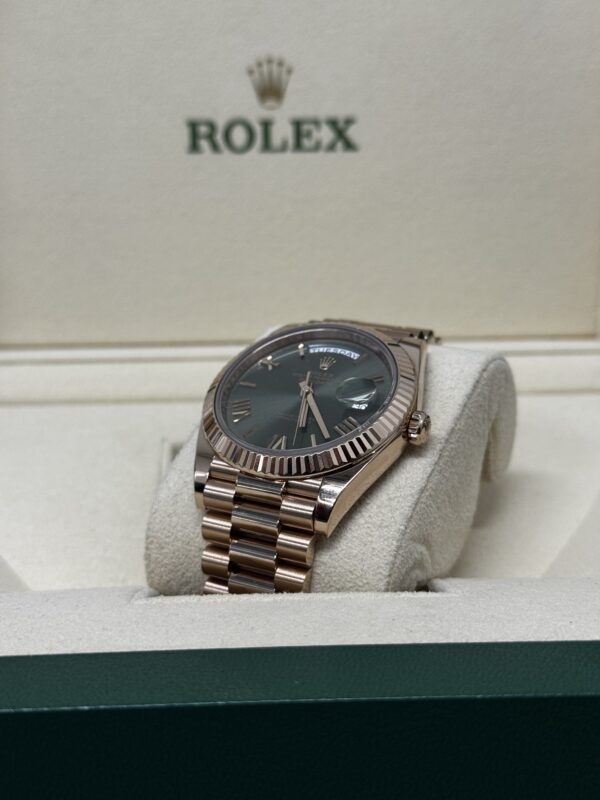 Rolex Day Date 40 Olive – Image 3