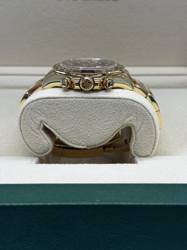 Rolex Daytona Yellow Gold Black Dial – Image 5
