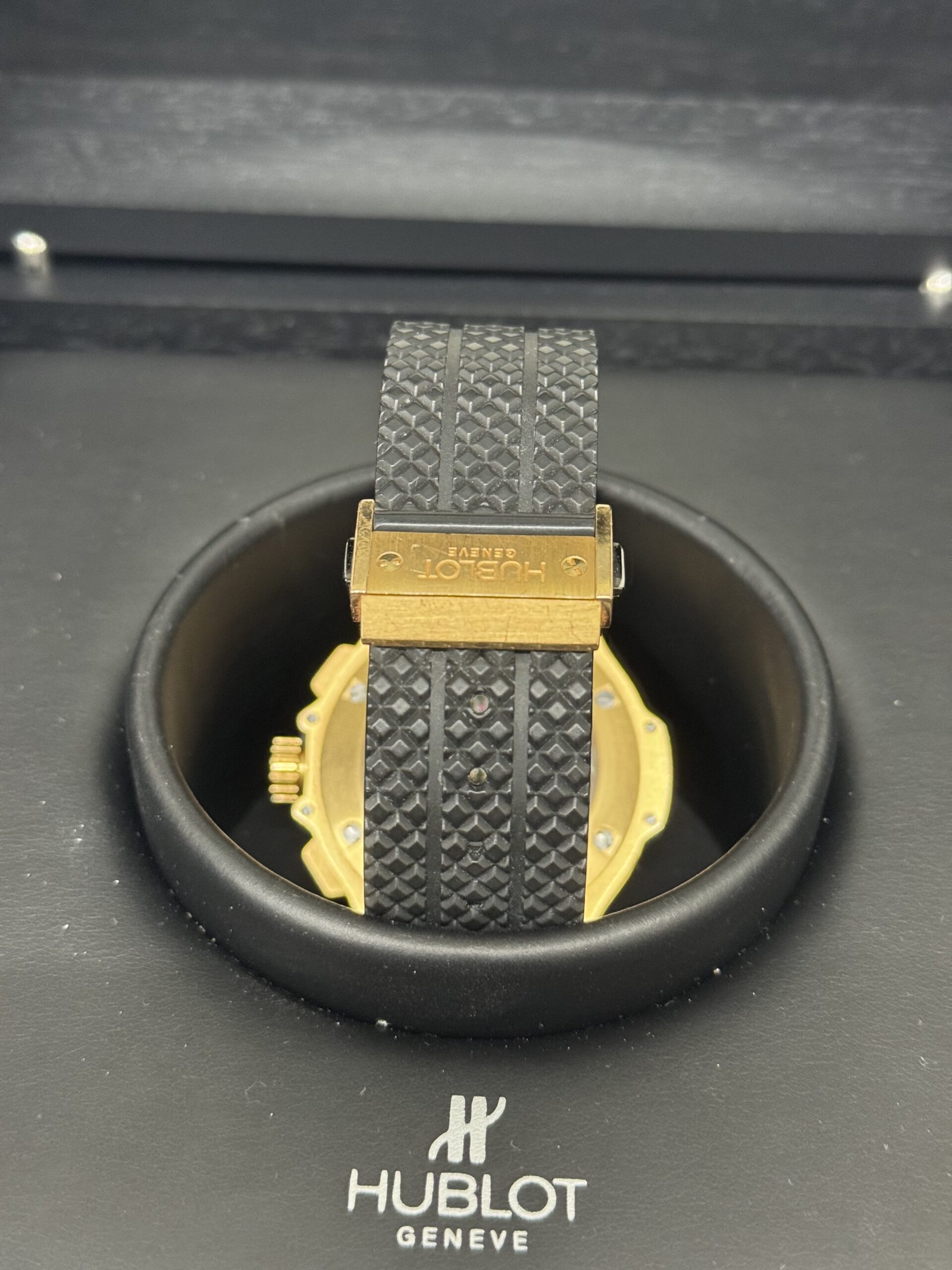 Hublot Big Bang 44mm Rose Gold Black Dial - 301. PB. 131. RX – Image 2