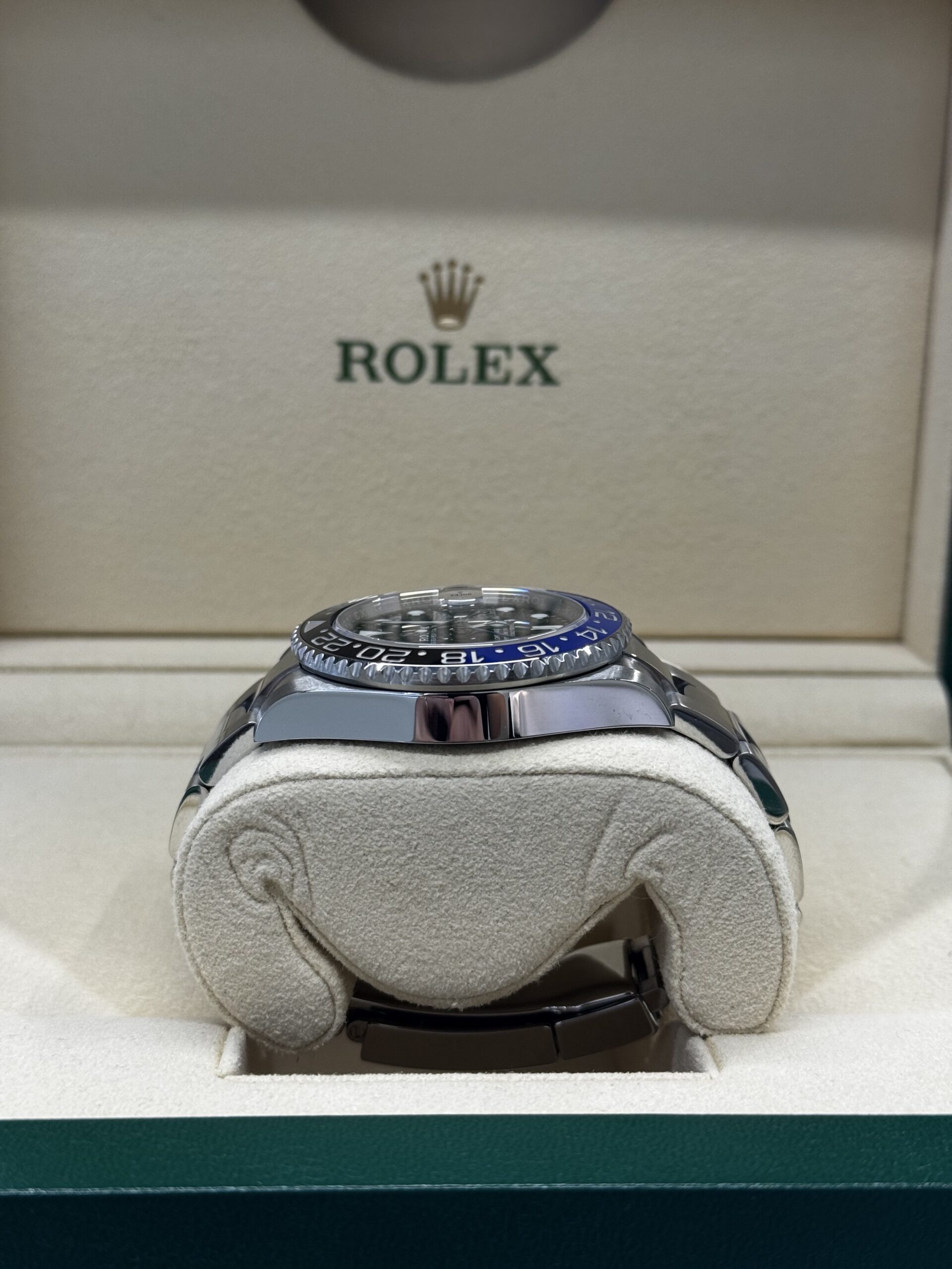 Rolex GMT Master II Batman - 116710blnr – Image 4