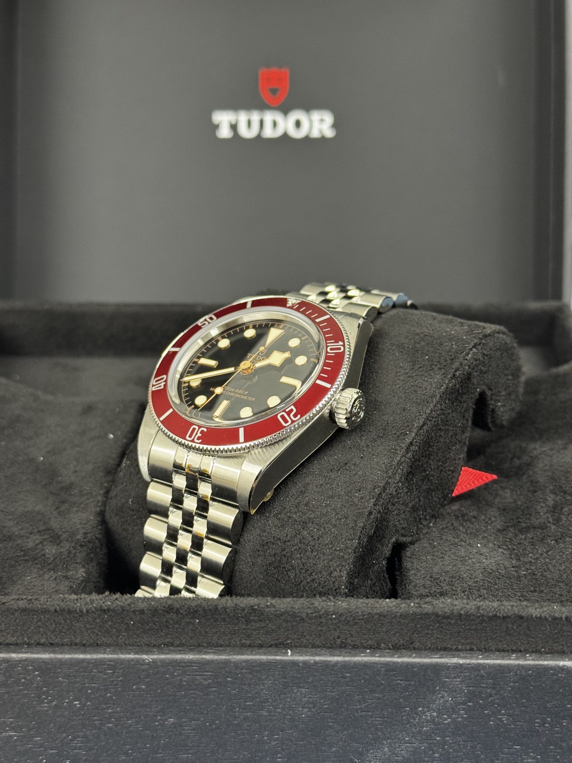 Tudor Black Bay 41 Burgundy *CONSIGNATION* – Image 4