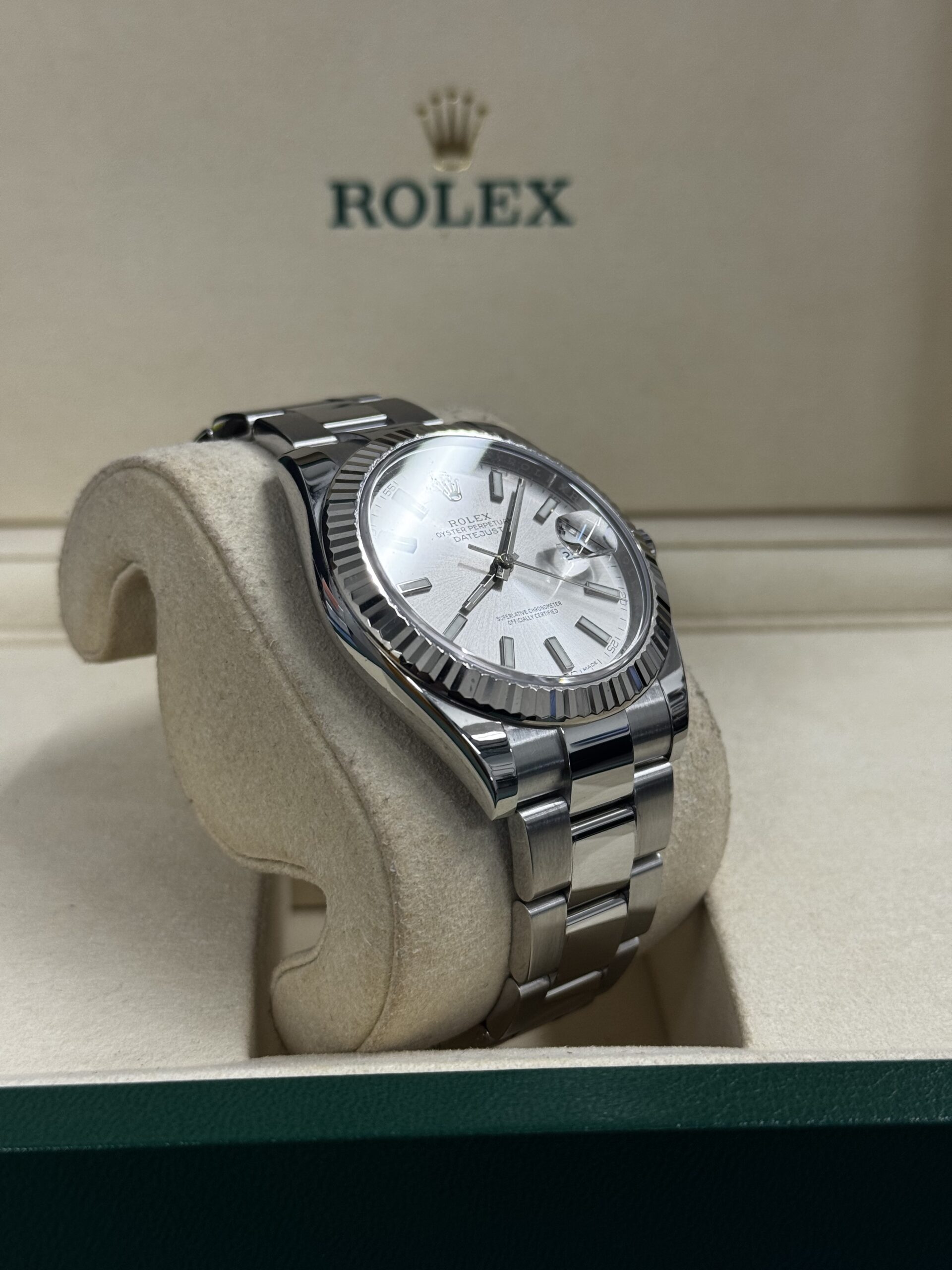Rolex Datejust 41 Silver Dial - 126334 – Image 5