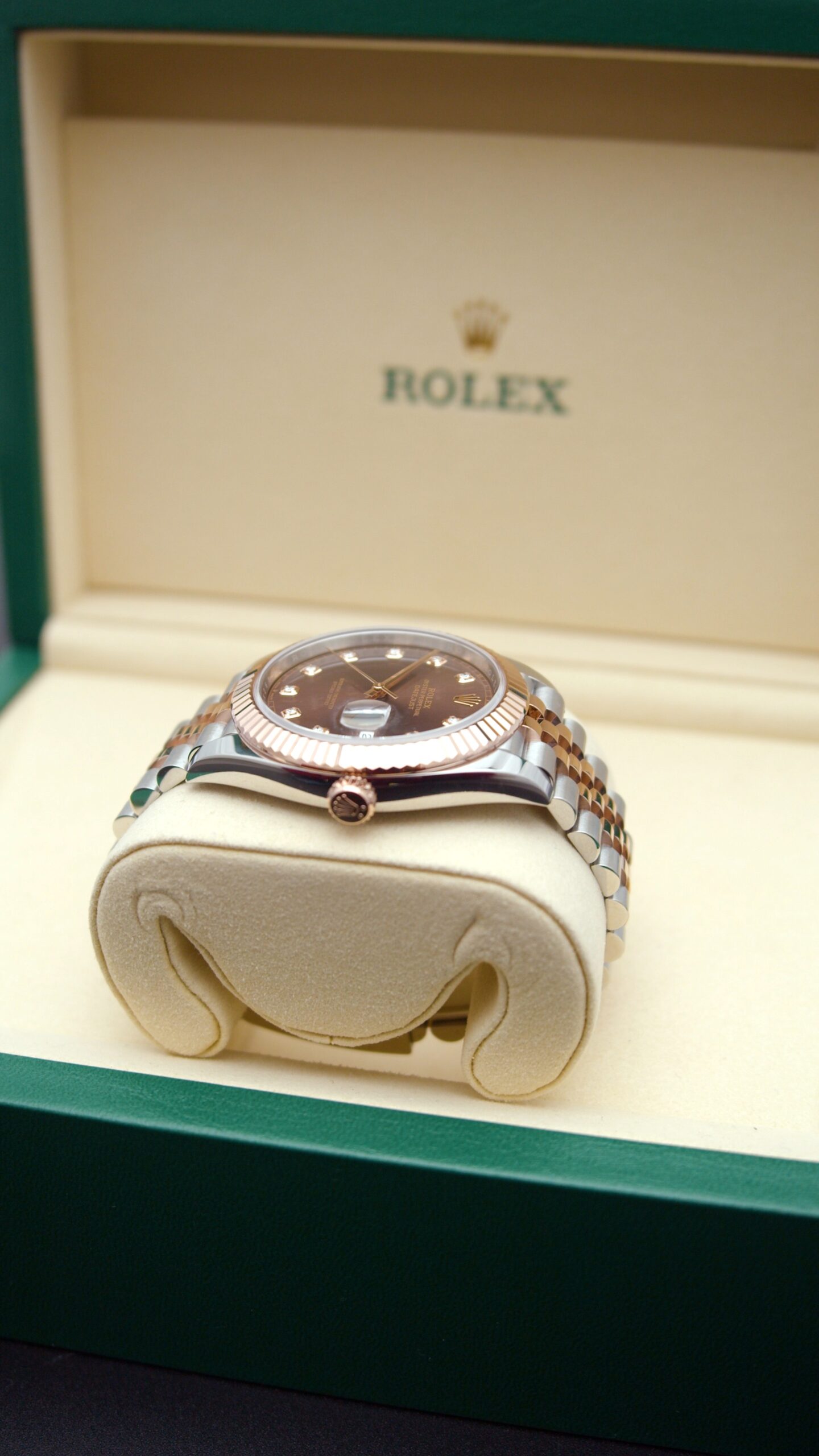 Rolex Datejust 41 Chocolate Diamond Dial - 126331 – Image 5