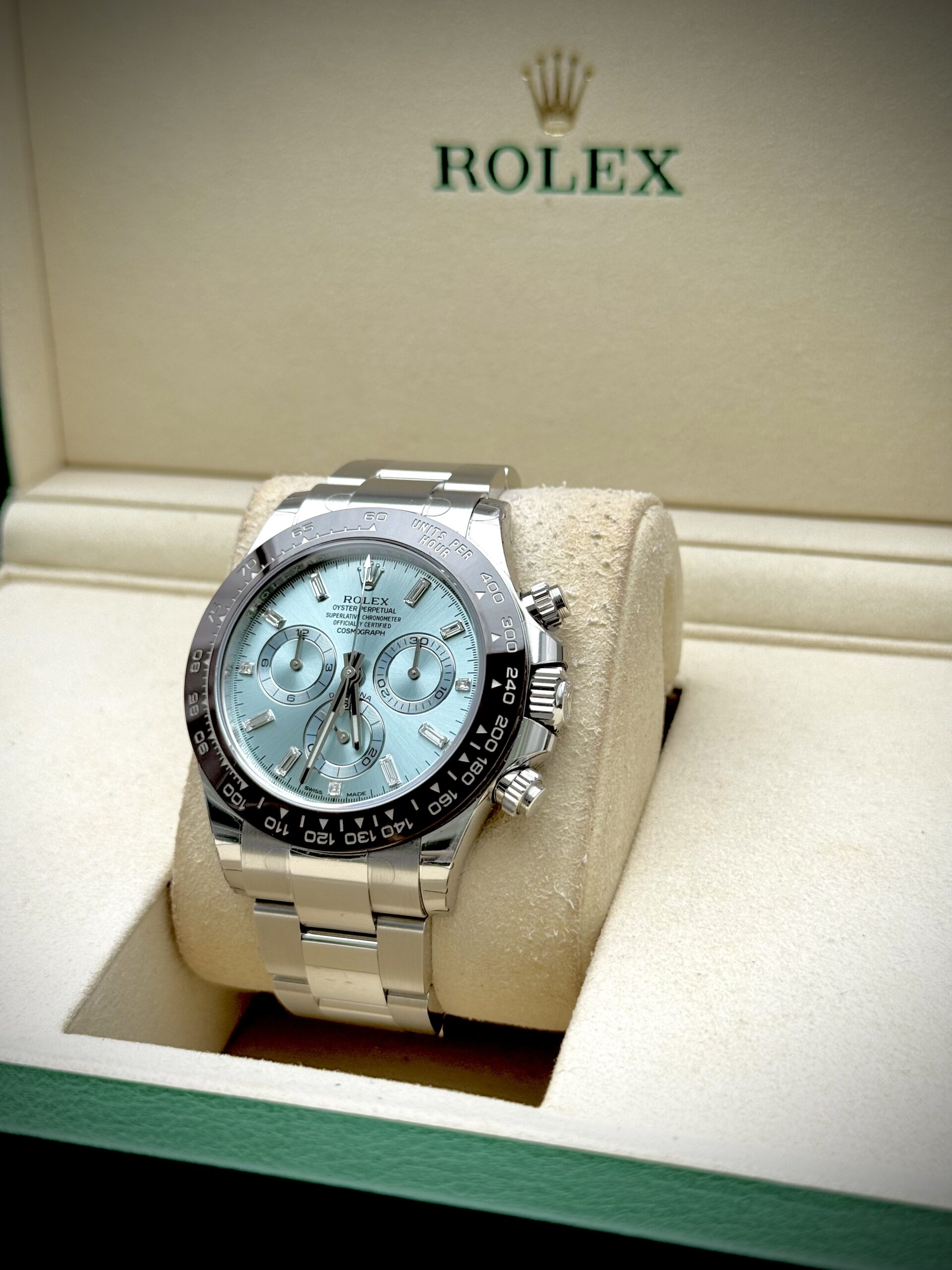 Rolex Daytona Platinum Diamond Baguette - 116506 – Image 2