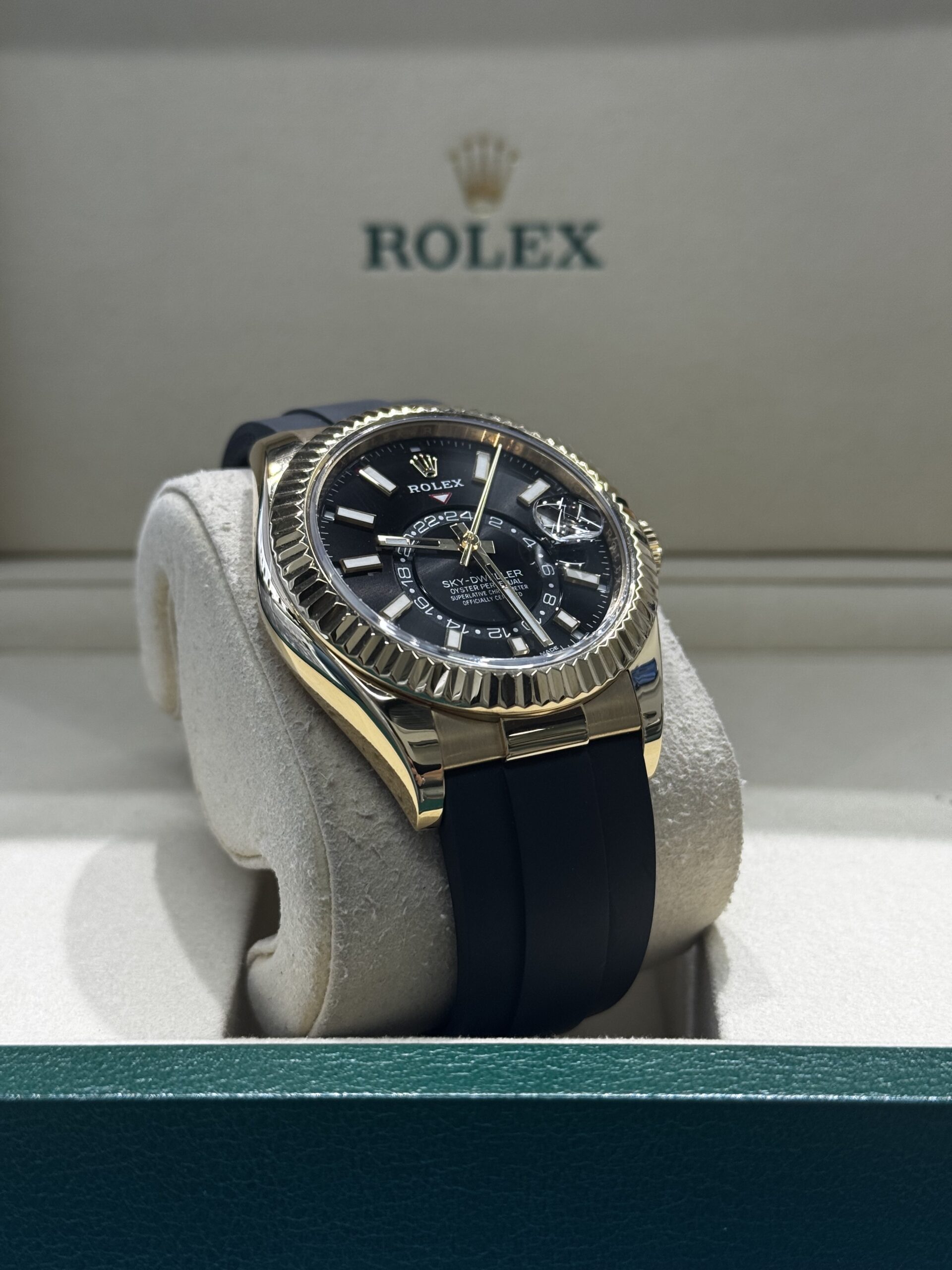 Rolex Sky-Dweller Black Dial Oysterflex – Image 5