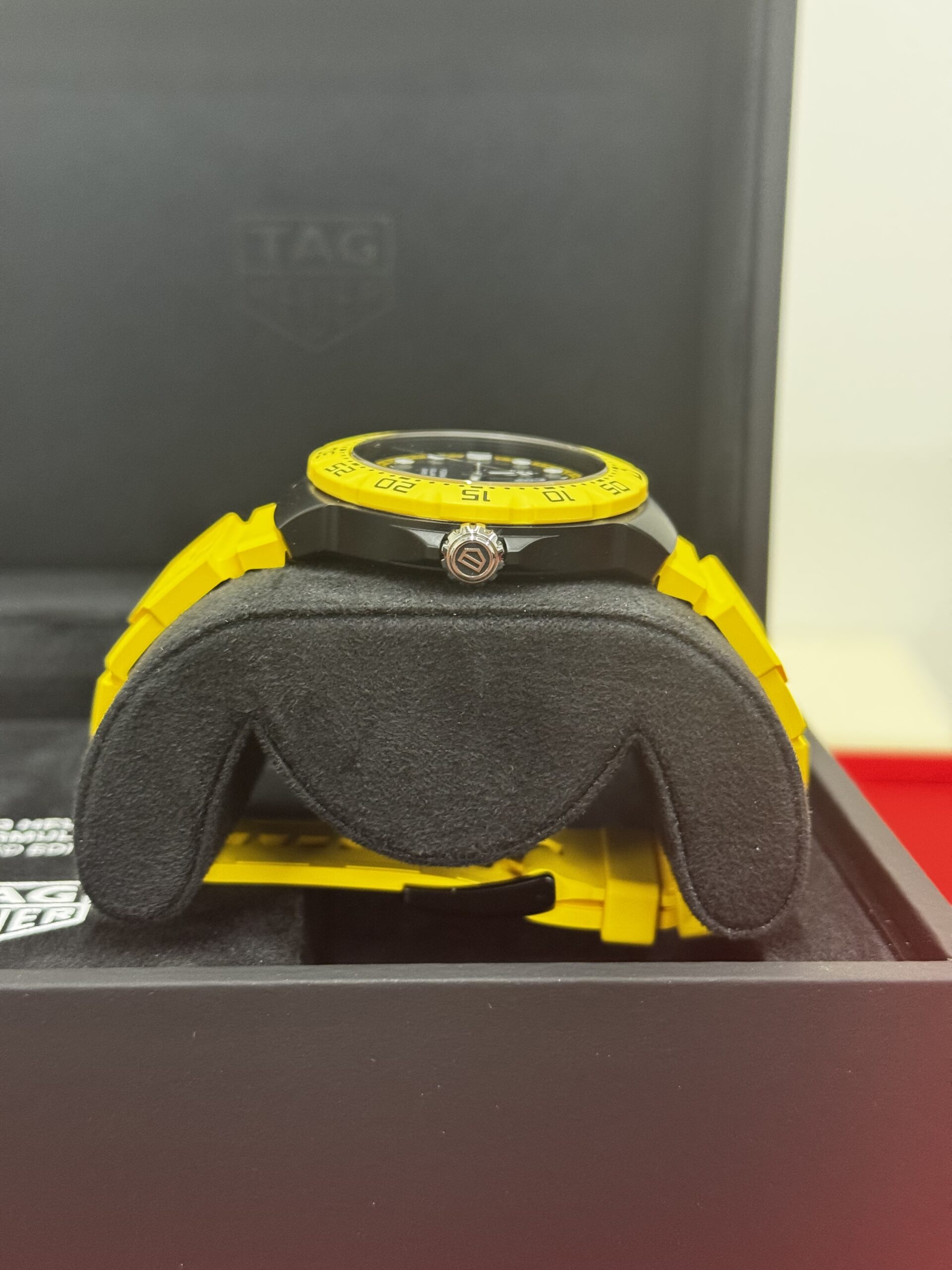 TAG Heuer Formula 1 Solargraph – Image 2