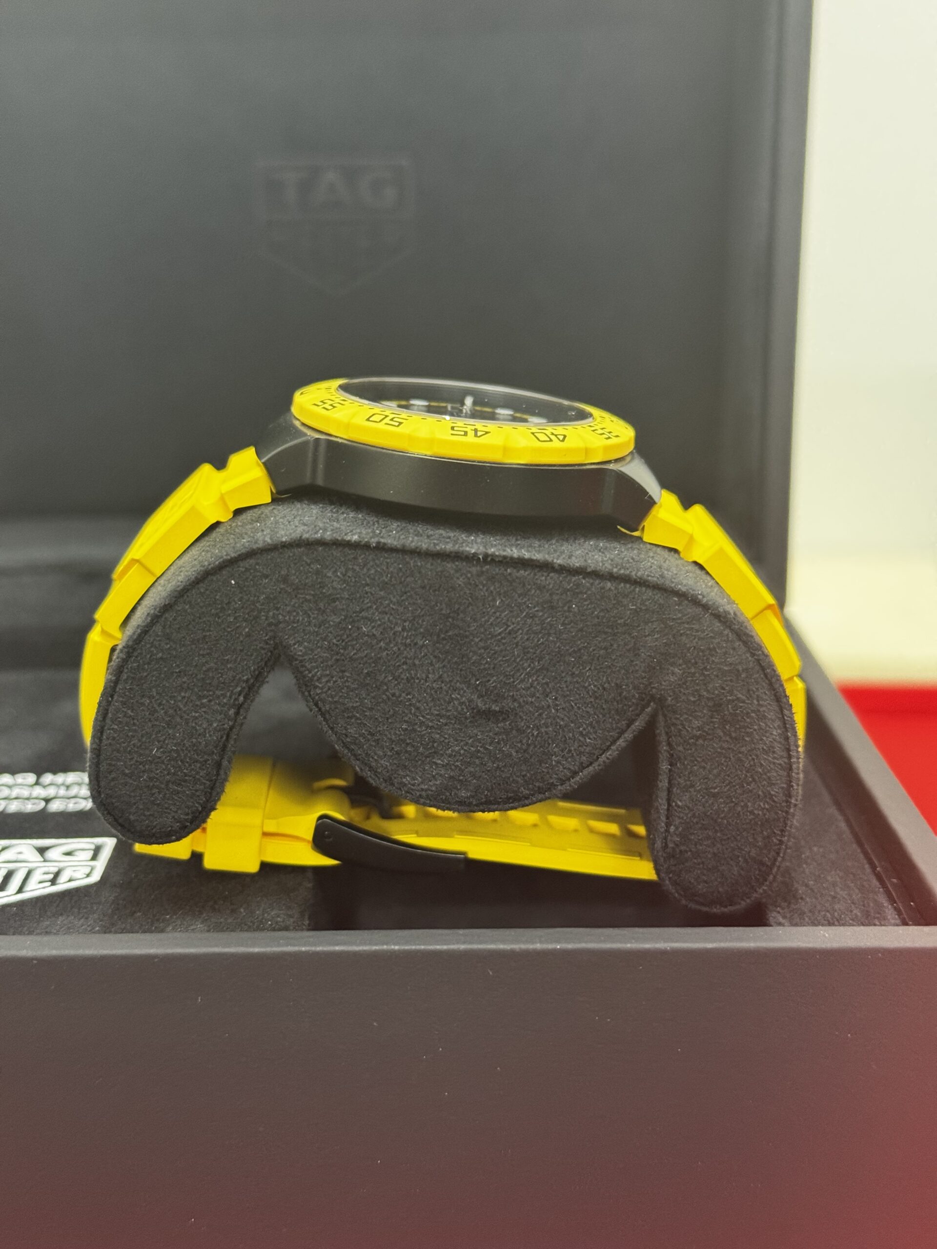 TAG Heuer Formula 1 Solargraph – Image 7