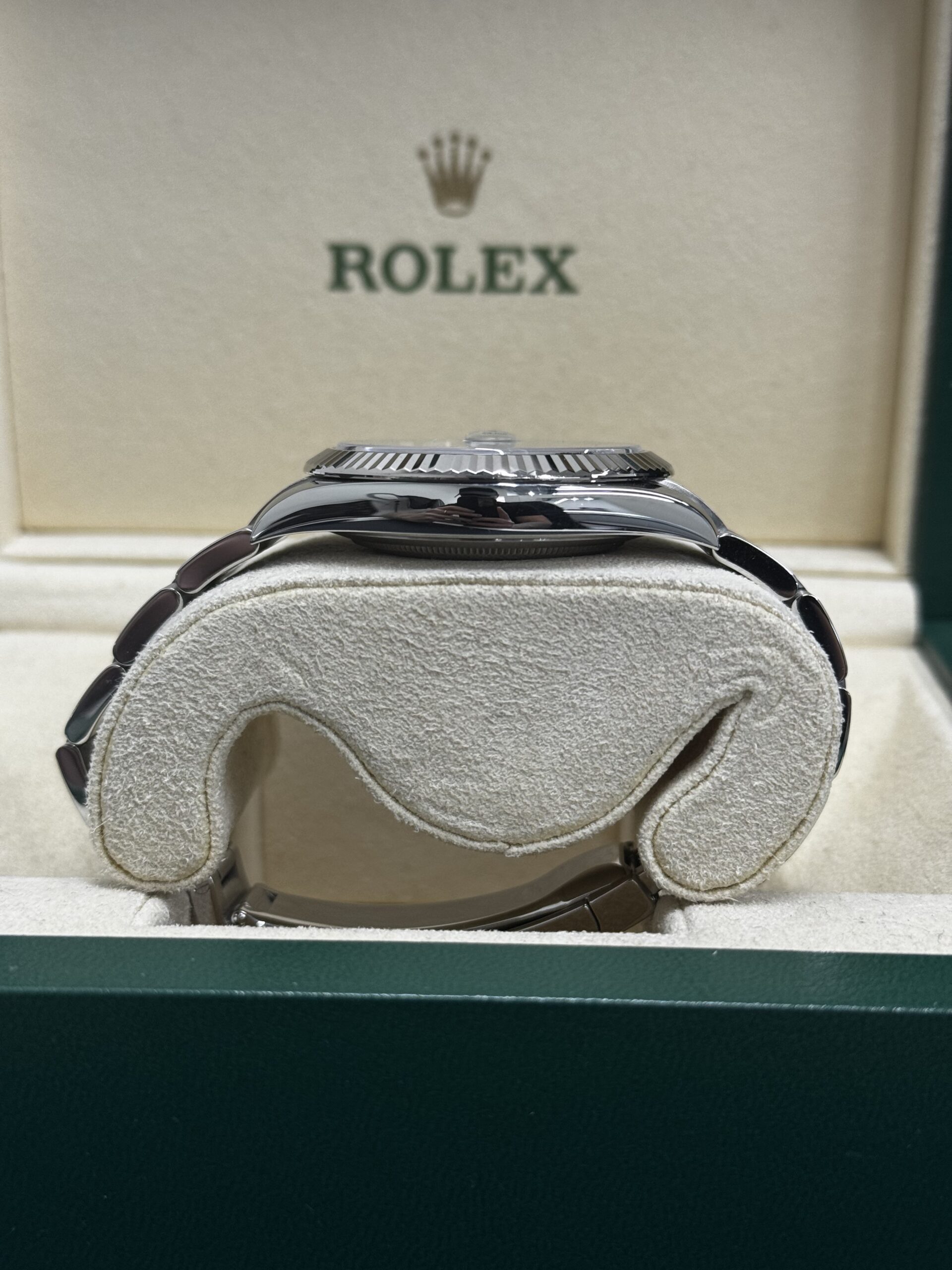 Rolex Datejust 41 Blue Dial Oyster – Image 7