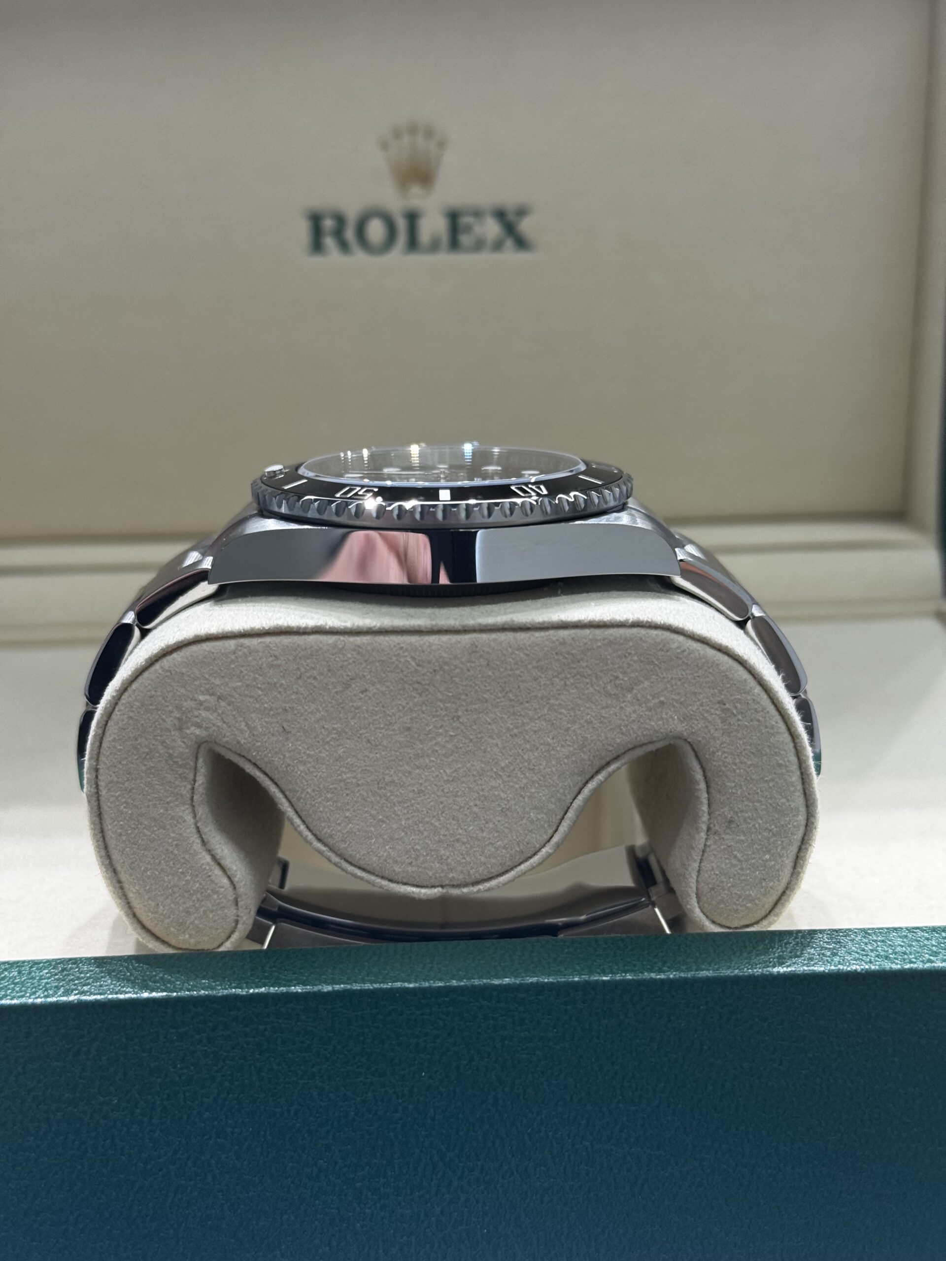 Rolex Submariner No Date Consigment – Image 3