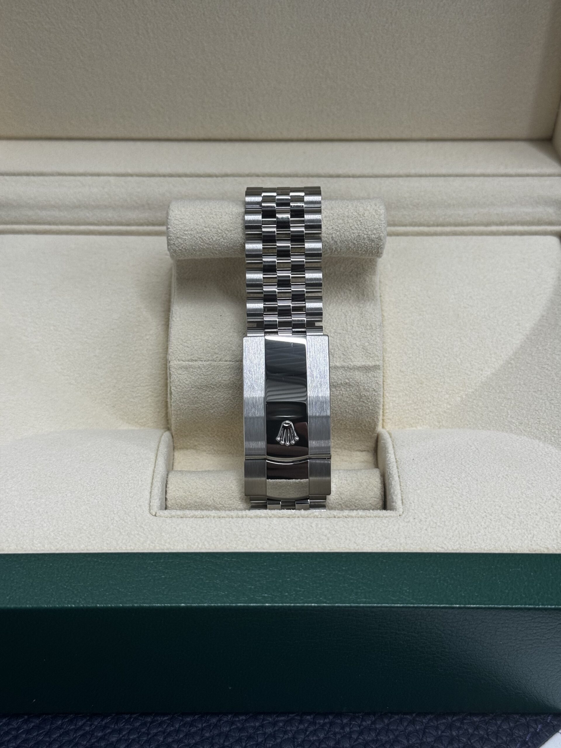 Rolex Skydweller Blue Jubilee – Image 5